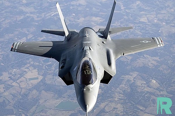 Турция пригрозила США подыскать замену F-35