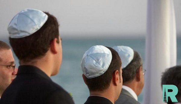 Правительство Германии посоветовало евреям не носить кипы