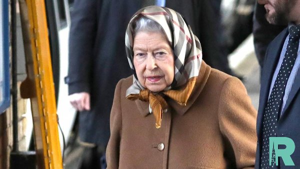 Елизавета II покинула Букингемский дворец из-за нашествия крыс