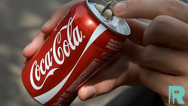 Из-за рекламы с геями «Кока-коле» в Венгрии решили объявить бойкот