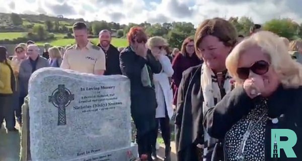 На похоронах в Ирландии покойник развеселил своих родственников