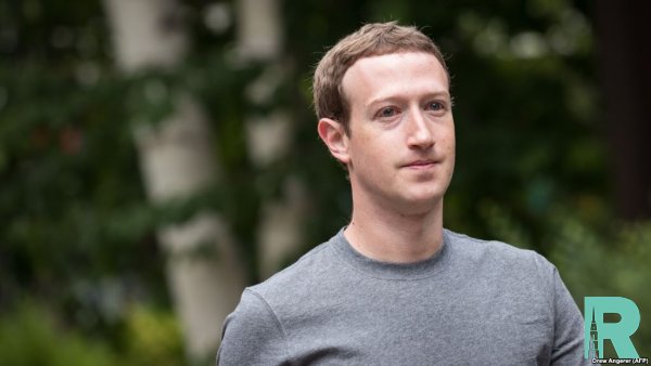 После масштабного сбоя Facebook два топ-менеджера уходят в отставку