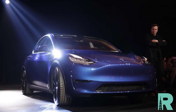 Tesla презентовала новинку - электрокроссовер Model Y