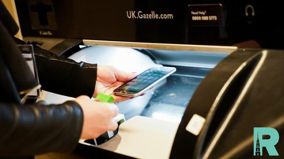 В Англии запустили терминалы самообслуживания принимающие б/у мобильные телефоны