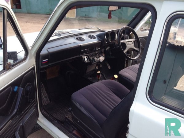 В Интернет выложены фотографии Lada 4x4 с правым рулем