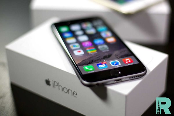 В Apple готовят к выпуску бюджетного компактного смартфона в стиле iPhone 8