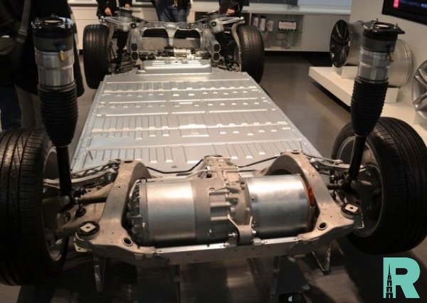 В Tesla прогнозируют дефицит материалов для аккумуляторов электромобилей
