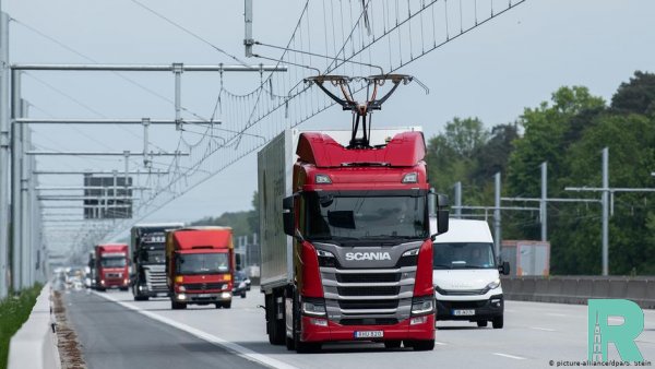 В Германии открыли автомагистраль для электрогрузовиков