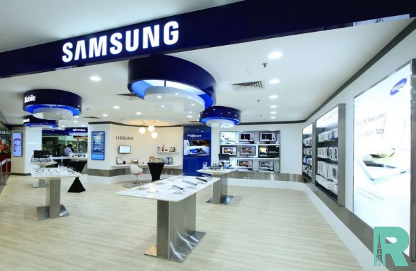 Samsung предложил менять смартфоны Huawei на свои Galaxy S10