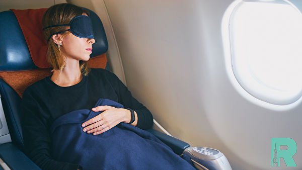 В Канаде уснувшая девушка была забыта в самолете