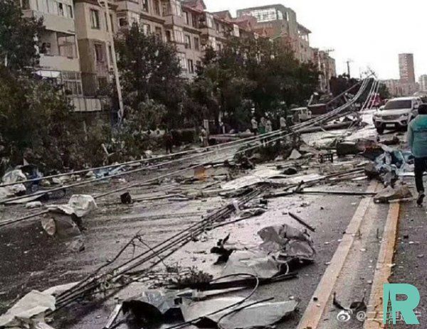 На юге Китая из-за торнадо погибло восемь человек