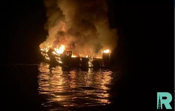 В Калифорнии спасателями найдены 25 тел погибших при пожаре на судне