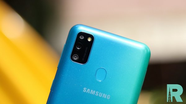 Samsung Galaxy M30s: озвучена стоимость смартфона в России