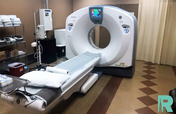 В Болгарии врачи забыли пациентку на 6 часов в томографе