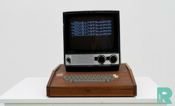 За 2 млн долларов продается на eBay первый компьютер Apple