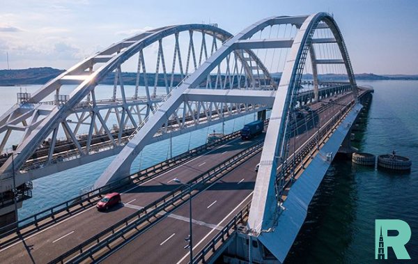 8 млн автомобилей проехали по Крымскому мосту с момента его открытия