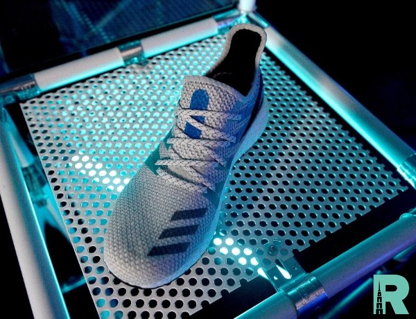 Adidas закрывает в США и Европе роботизированные производства