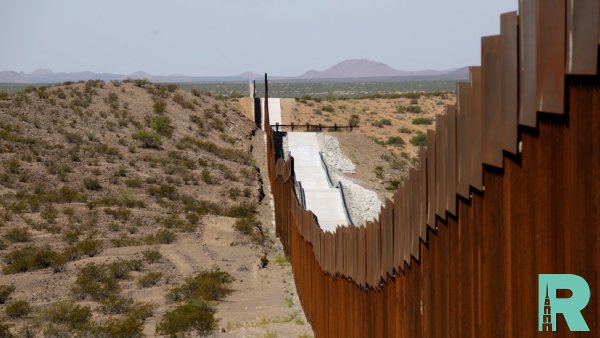 На границе с Мексикой россиянин ранен американским пограничником